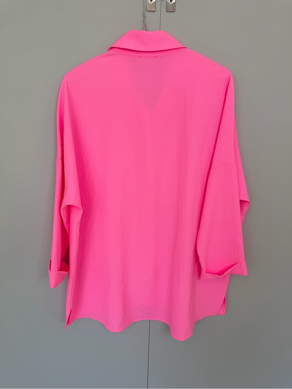 SHOW ME YOUR MUMU Johns Button Down Shirt in Electric Bubble Gum Pink - Picture 4 of 9